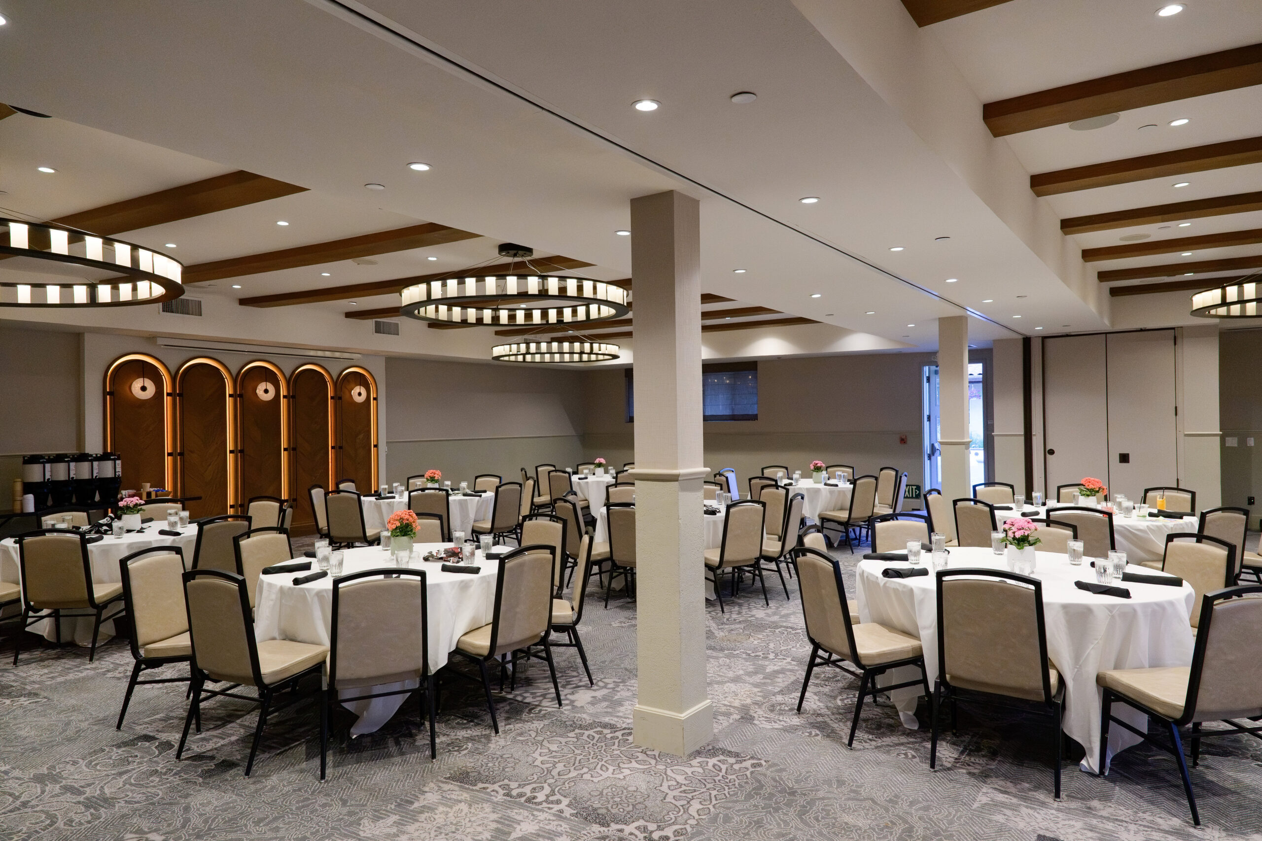 Z9B_1495_EOSV_Chaminade_Santa_Cruz_Corporate_Event_Photography - Copy